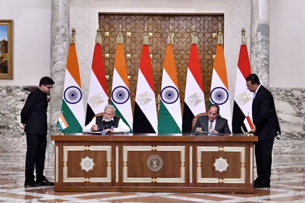 莫迪首次访问开罗 埃及和印度加强关系