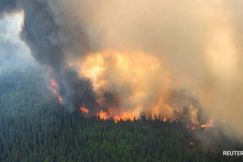 俄罗斯遭遇双重灾难已造成3人死亡