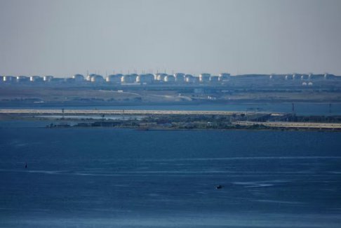 俄罗斯称乌克兰克里米亚大桥袭击造成2人死亡