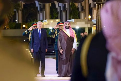 沙特与土耳其签署能源 国防等领域协议
