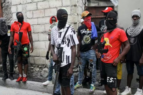 海地首都北部暴力升级导致一万多人流离失所