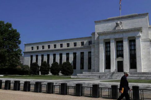 美联储高级官员称利率“达到或接近”峰值