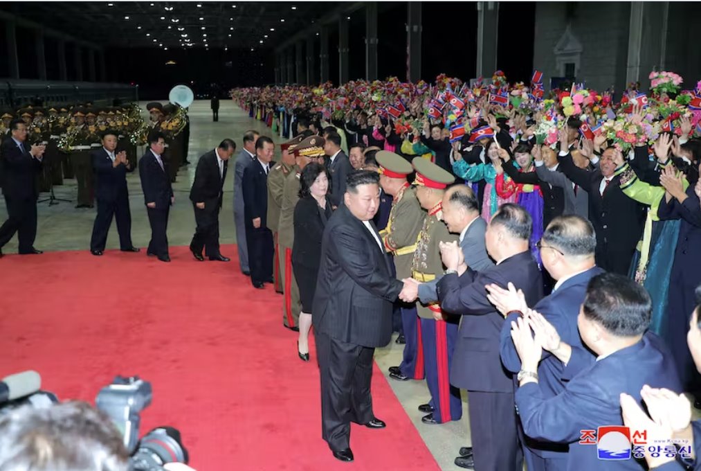 朝鲜领导人金正恩结束俄罗斯之行返回平壤
