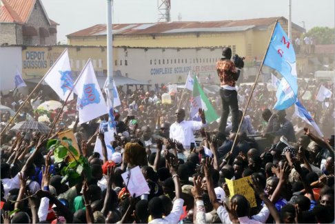 刚果反对派领导人法尤卢确认将竞选总统