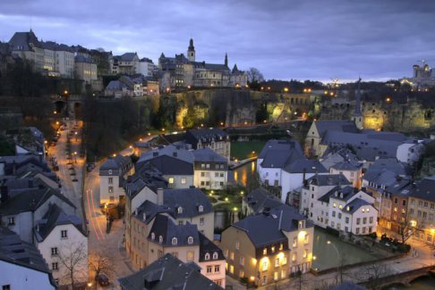 世界上最富有的国家卢森堡房价太高 人们跨境逃避租