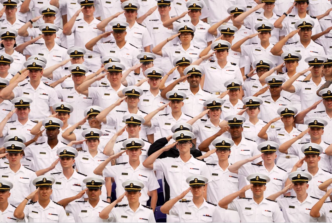 反平权行动组织挑战美国海军学院招生政策