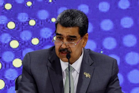 委内瑞拉总统马杜罗将推动争议地区石油勘探
