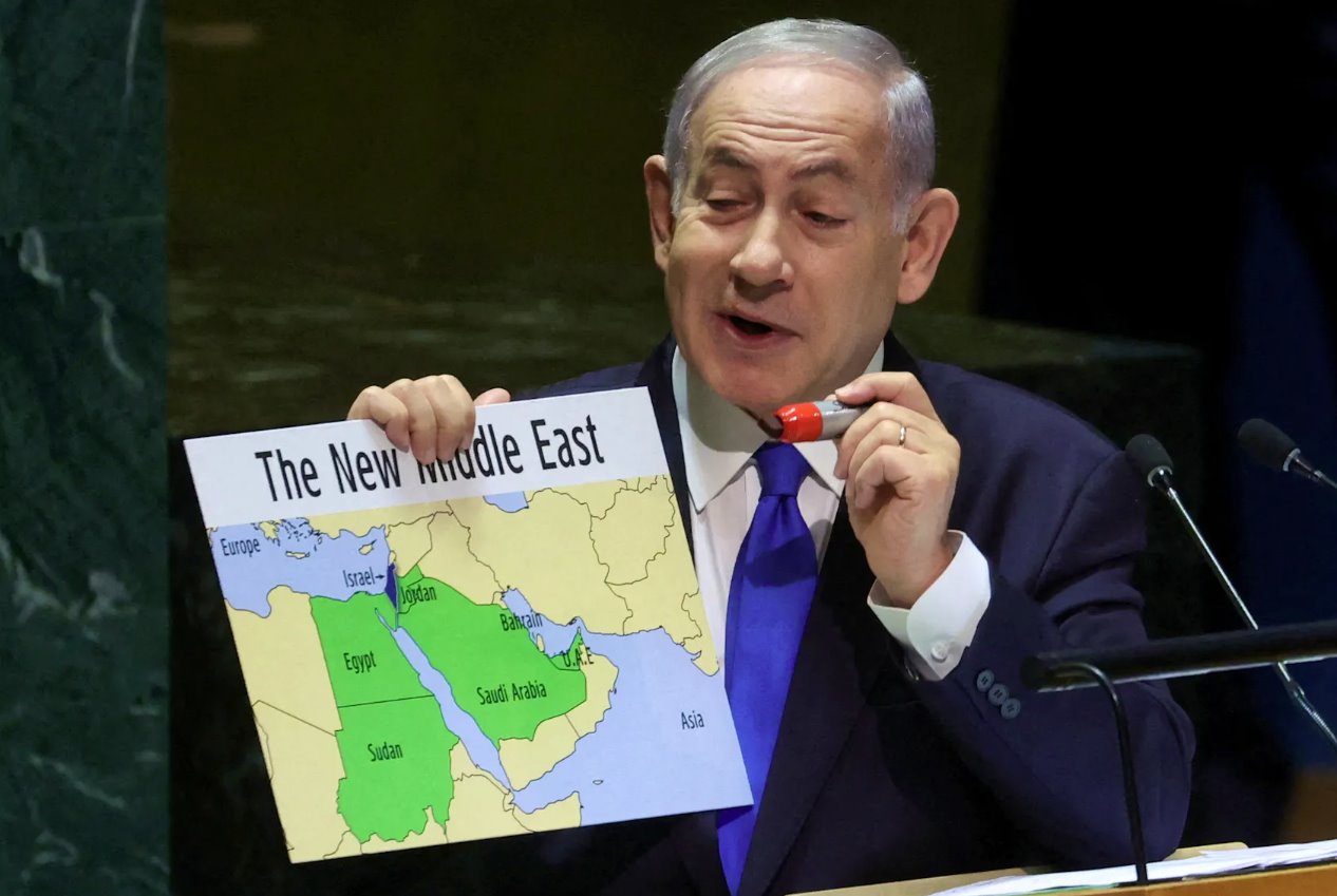 以色列总理本杰明·内塔尼亚胡于2023年9月22日在美国纽约市联合国总部举行的第78届联合国大会上发表讲话。