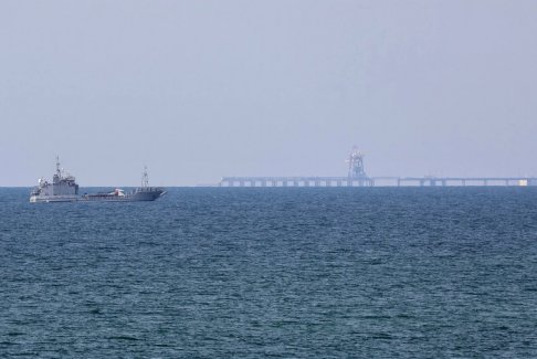 美国中央司令部称 超过569吨援助物资通过浮动码头运