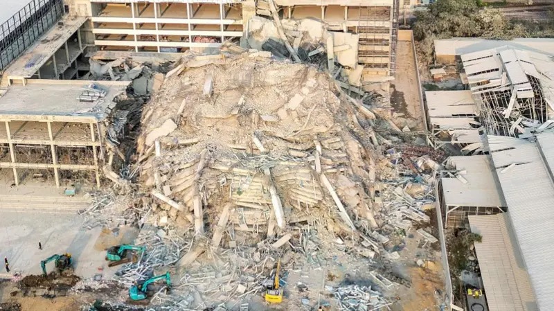 曼谷地震救援官员：有15人被困在废墟深处