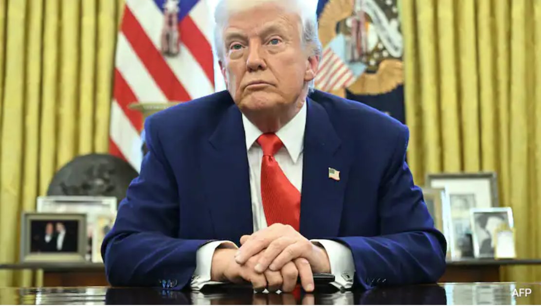 特朗普对除中国外的所有国家暂停加征关税90天