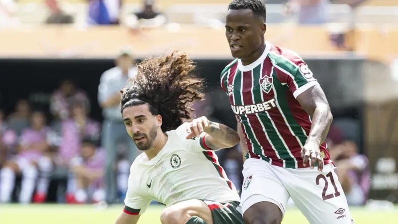 约翰·阿里亚斯(JhonArias)代表弗鲁米嫩塞对阵切尔西