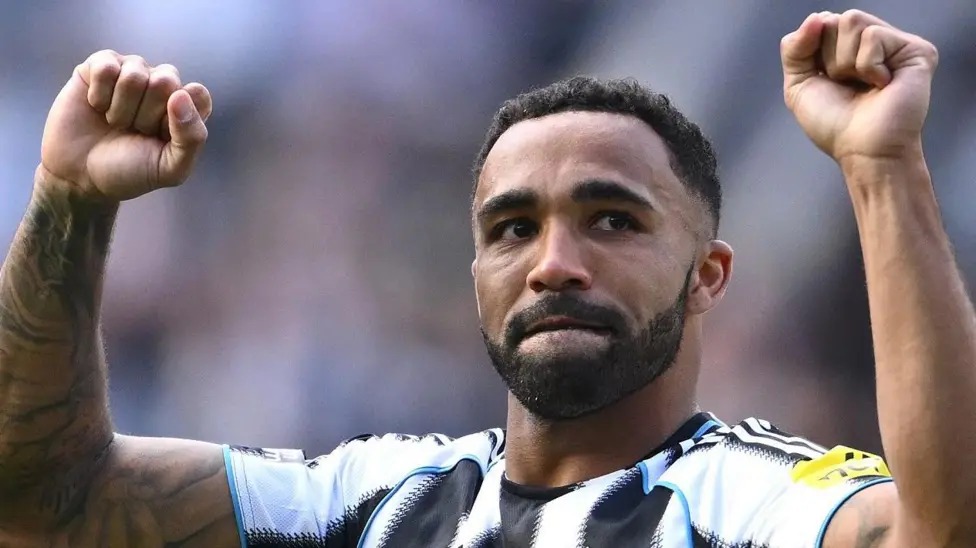 卡勒姆·威尔逊于2020年以约2000万英镑的价格从伯恩茅斯转会至纽卡斯尔